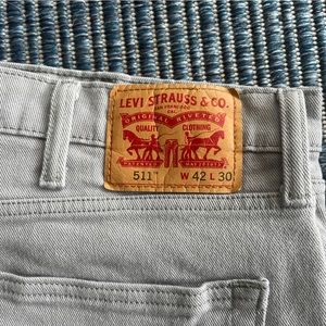 Levis 511 Size 42-30 Light Gray